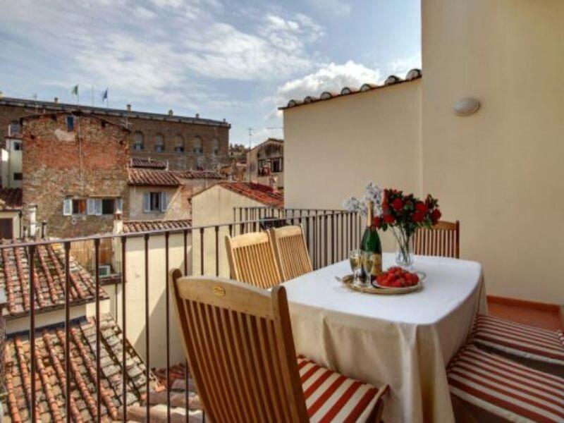 Orlando Palace Apartments Флоренция Экстерьер фото